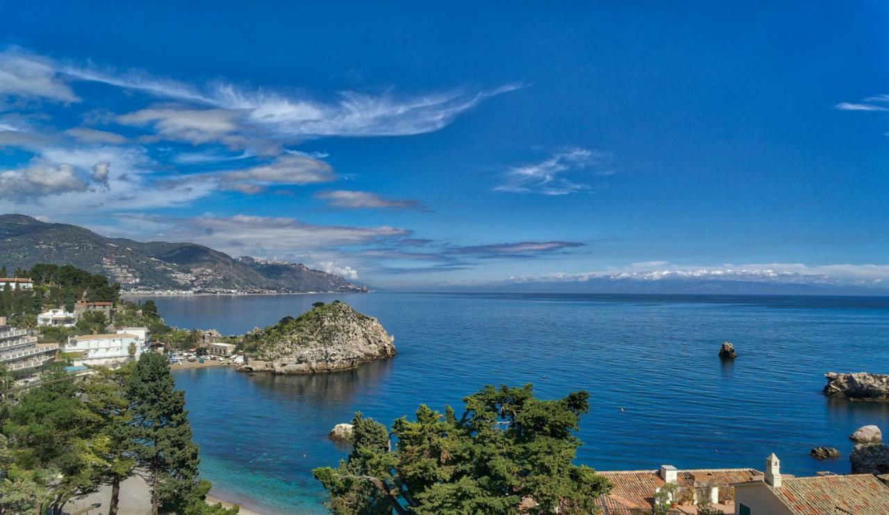 Luxury Apartment And Charm Sea View Isola Bella Taormina Exterior foto
