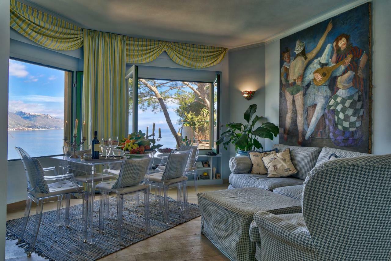 Luxury Apartment And Charm Sea View Isola Bella Taormina Exterior foto